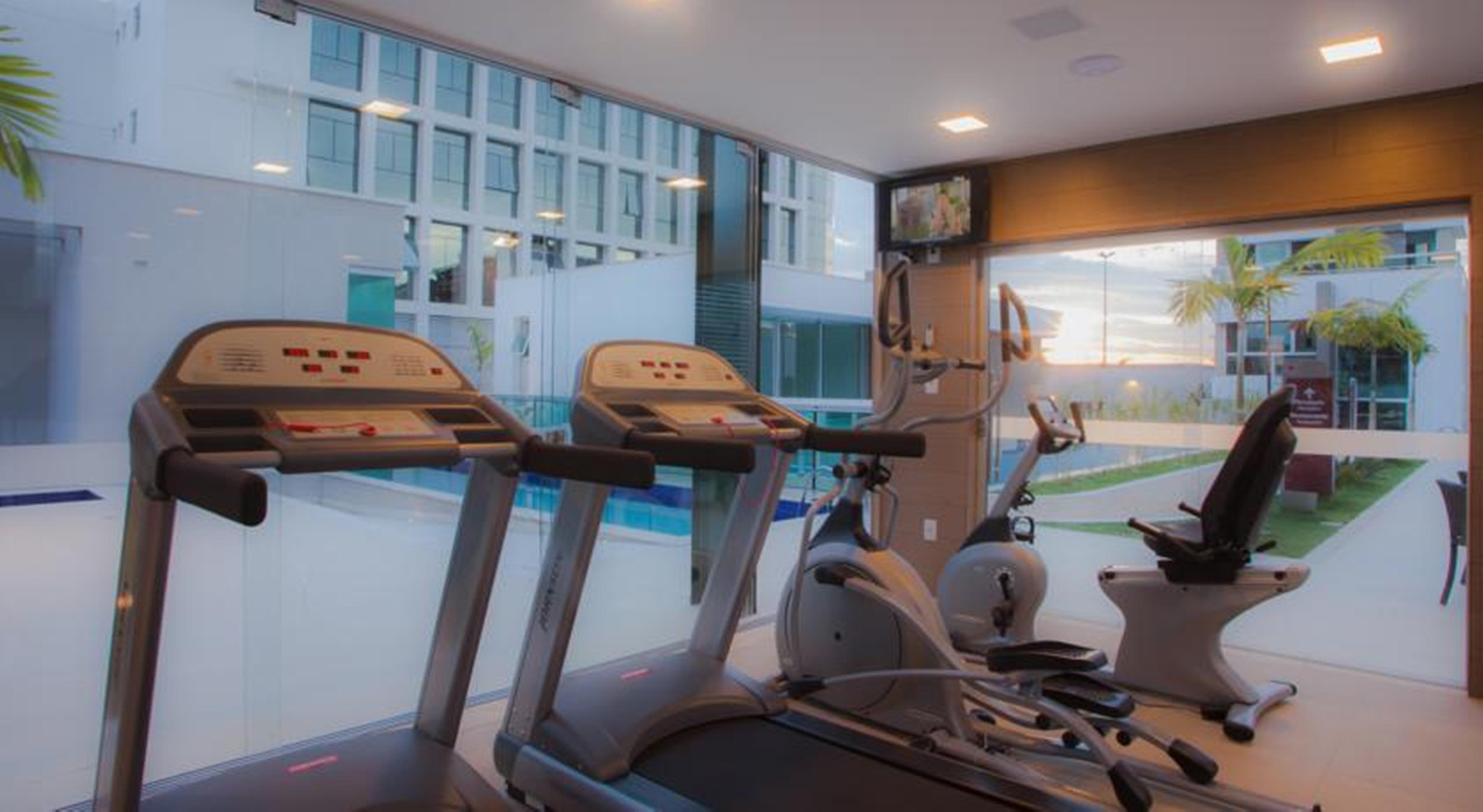Jade Hotel Brasilia Candangolandia Экстерьер фото The gym at the hotel