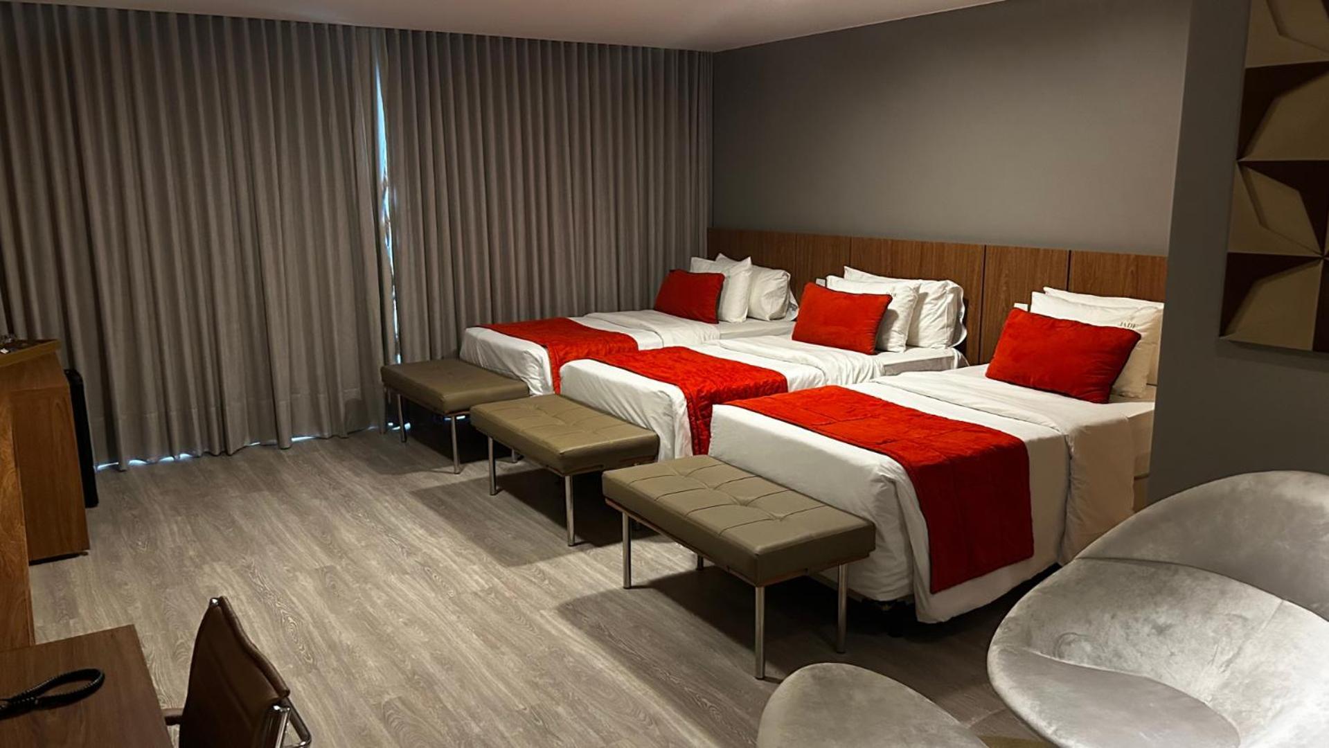 Jade Hotel Brasilia Candangolandia Экстерьер фото A room at the hotel