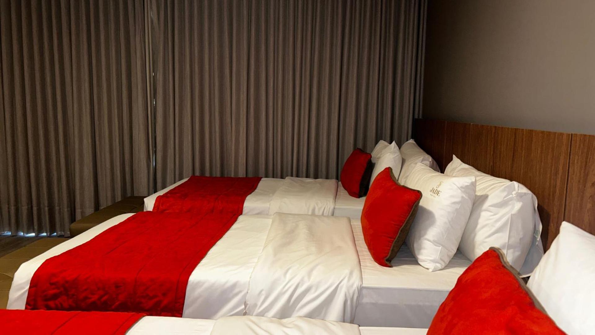 Jade Hotel Brasilia Candangolandia Экстерьер фото A room at the hotel